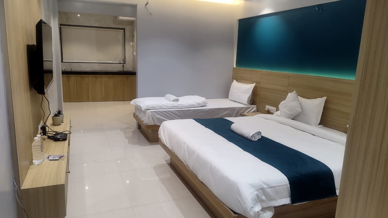 H-One room interior