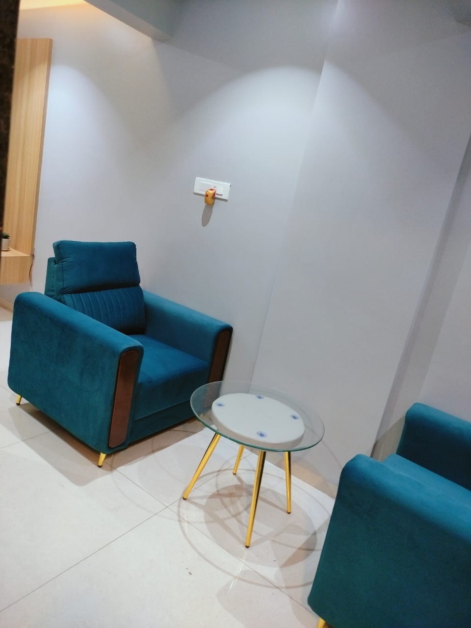 Lounge seating area